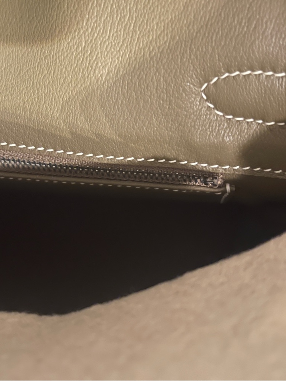 Classic Brown Leather Satchel with Silver Hardware - Picture 2 of 11